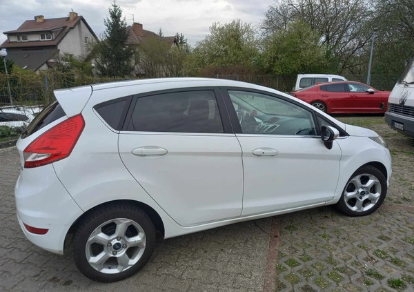 Ford Fiesta cena 18900 przebieg: 97158, rok produkcji 2010 z Szczecin małe 22